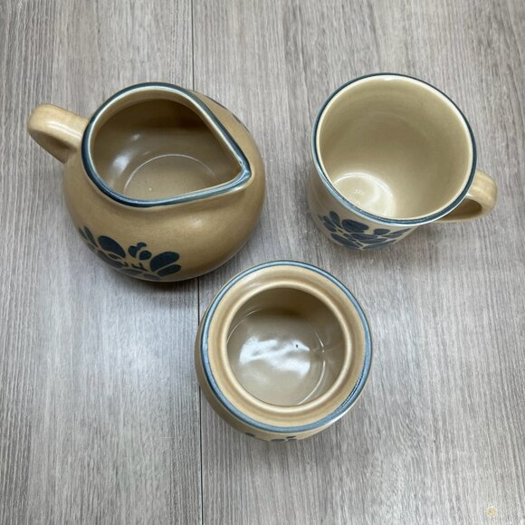 Vtg Pfaltzgraff Folk Art Sugar Bowl Creamer Set of 3 Stoneware Floral Blue Tan - Picture 4 of 16